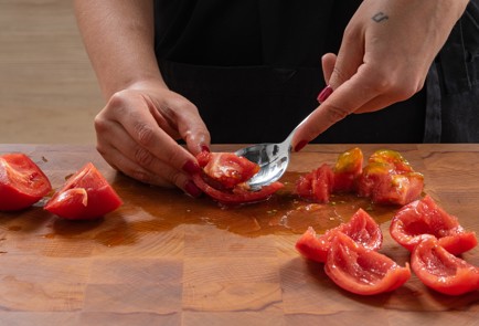 Фото шага рецепта Язычки трески в нежном соусе 174543 шаг 9