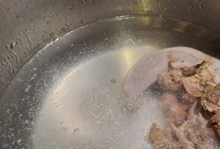 Фото шага рецепта Язык заливной 189999 шаг 3  