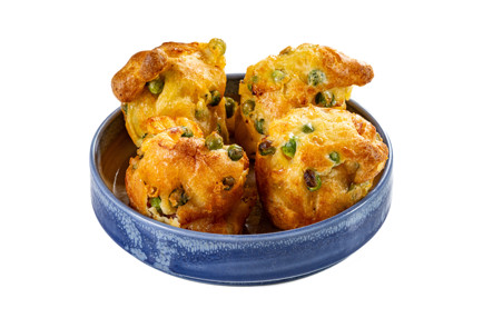 Фото шага рецепта Йоркширский пудинг с начинкой 191075 шаг 10  