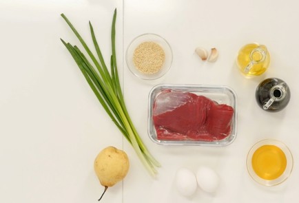 Фото шага рецепта Тартар покорейски юкхе 125117 шаг 1  