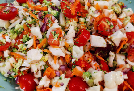 Фото шага рецепта Южноевропейский салат из капусты 151962 шаг 8  