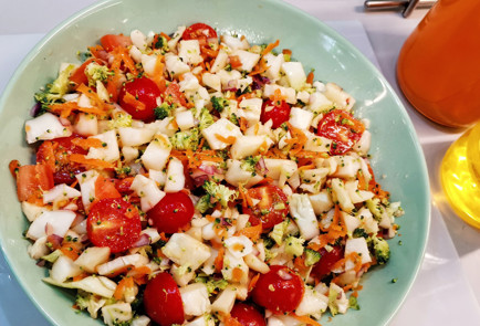 Фото шага рецепта Южноевропейский салат из капусты 151962 шаг 9  