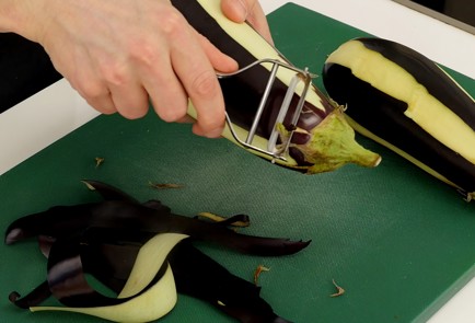 Фото шага рецепта Баклажанная икра заалук 125185 шаг 1  