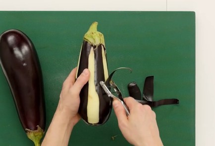 Фото шага рецепта Баклажанная икра заалук 125185 шаг 2  