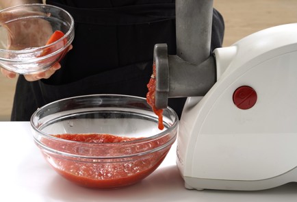 Фото шага рецепта Заготовка для борща 152701 шаг 5