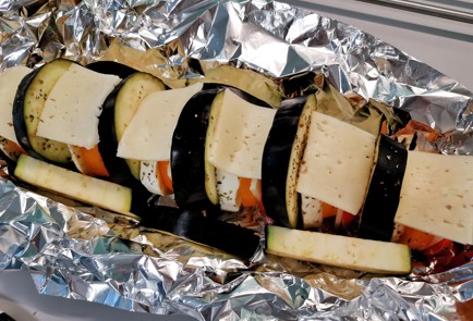 Фото шага рецепта Закуска из баклажана капрезе 140883 шаг 17  