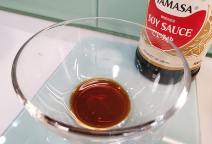 Фото шага рецепта Закуска из грудки индейки 175670 шаг 1