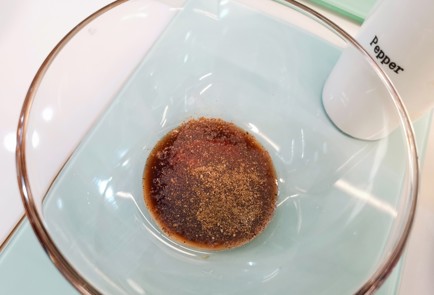 Фото шага рецепта Закуска из грудки индейки 175670 шаг 3