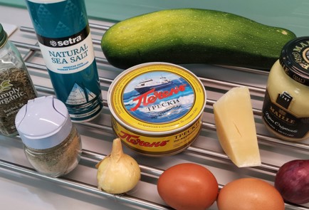 Фото шага рецепта Закуска из кабачка с печенью трески 151272 шаг 1  