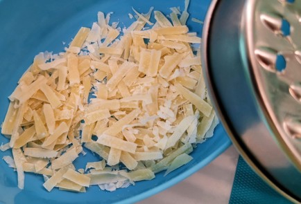 Фото шага рецепта Закуска из кабачка с печенью трески 151272 шаг 4  