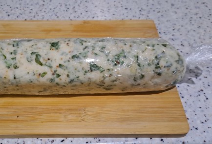 Фото шага рецепта Закуска из сала с чесноком и петрушкой 186695 шаг 11  