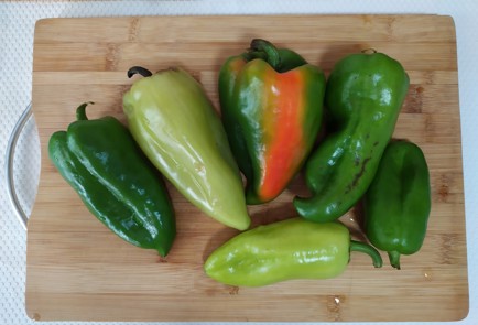 Фото шага рецепта Закуска из зеленых перцев 190117 шаг 1  