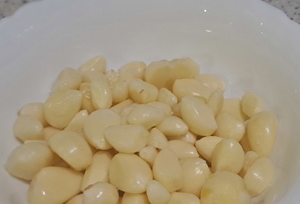 Фото шага рецепта Закусочное сало с зеленым базиликом 186697 шаг 4  