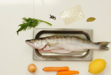 Фото шага рецепта Заливная рыба 126232 шаг 1  