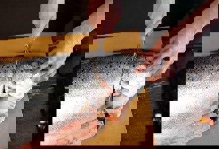 Фото шага рецепта Заливное из лосося 191072 шаг 1  