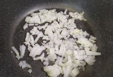 Фото шага рецепта Заливной пирог с капустой и фаршем 190474 шаг 1  