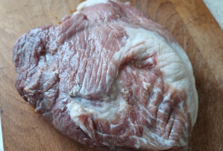 Фото шага рецепта Запеченная свинина с болгарским перцем 175467 шаг 1  