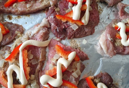 Фото шага рецепта Запеченная свинина с болгарским перцем 175467 шаг 13  