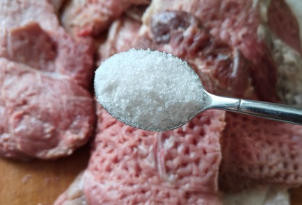 Фото шага рецепта Запеченная свинина с болгарским перцем 175467 шаг 5  