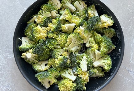 Фото шага рецепта Запеченная брокколи 176020 шаг 8