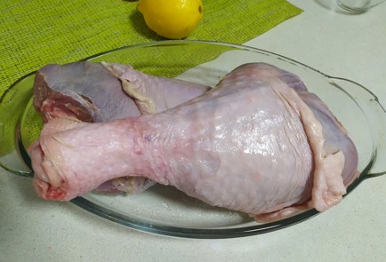 Фото шага рецепта Голень индейки в духовке 189722 шаг 1  