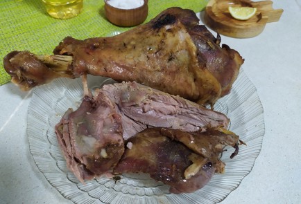 Фото шага рецепта Голень индейки в духовке 189722 шаг 10  