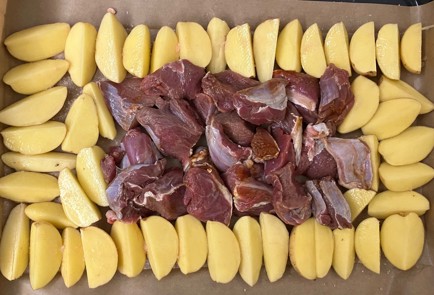 Фото шага рецепта Запеченная говядина с картофелем 189988 шаг 9  