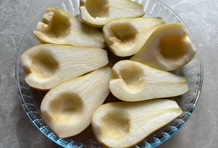 Фото шага рецепта Запеченная груша с рикоттой 174247 шаг 4