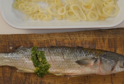 Фото шага рецепта Запеченная кефаль 69093 шаг 3  