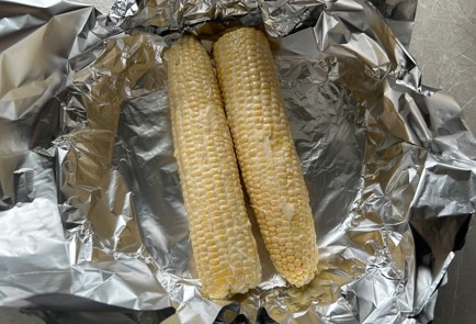 Фото шага рецепта Запеченная кукуруза 187049 шаг 3  