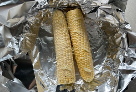 Фото шага рецепта Запеченная кукуруза 187049 шаг 6  