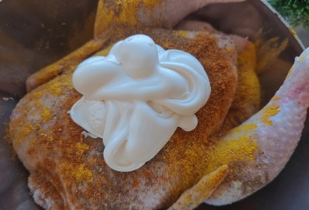 Фото шага рецепта Запеченная курица с хрустящей корочкой 189150 шаг 4  