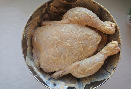Фото шага рецепта Запеченная курица с хрустящей корочкой 189150 шаг 6  