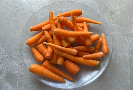 Фото шага рецепта Запеченная морковь 190014 шаг 3  