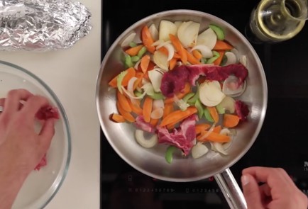 Фото шага рецепта Запеченный говяжий край 17670 шаг 2  