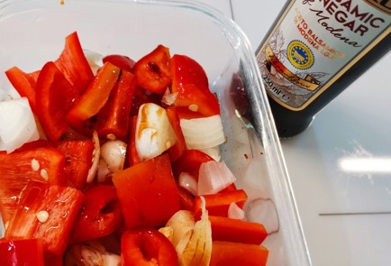 Фото шага рецепта Запеченные куриные голени 174665 шаг 3