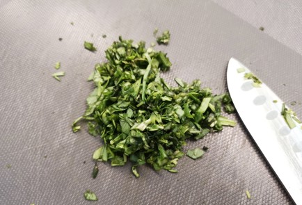 Фото шага рецепта Запеченные куриные крылья с соусом тартар 175529 шаг 8  