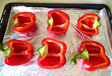 Фото шага рецепта Запеченные перцы 189283 шаг 4  