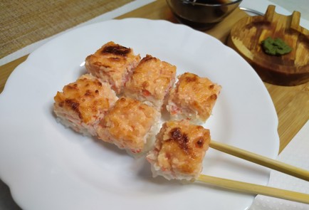 Фото шага рецепта Запеченные роллы 190690 шаг 10  