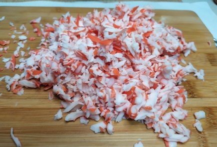 Фото шага рецепта Запеченные роллы 190690 шаг 3  