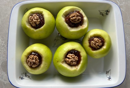 Фото шага рецепта Запеченные яблоки 187047 шаг 6  