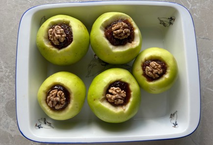 Фото шага рецепта Запеченные яблоки 187047 шаг 7  