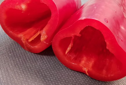 Фото шага рецепта Запеченный фаршированный рамиро 153097 шаг 1  