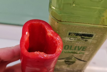 Фото шага рецепта Запеченный фаршированный рамиро 153097 шаг 2  