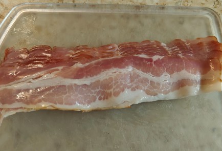 Фото шага рецепта Запеченный картофель с беконом 189490 шаг 1  