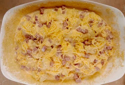 Фото шага рецепта Запеканка из цветной капусты с ветчиной 186976 шаг 15