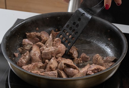 Фото шага рецепта Запеканка из гречки с печенкой 174642 шаг 4  