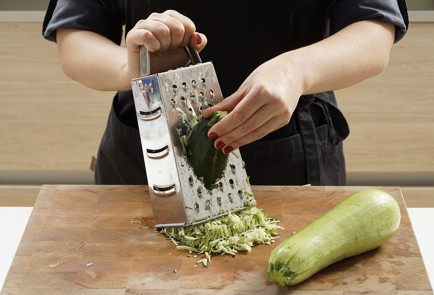 Фото шага рецепта Запеканка из кабачка и цукини с сыром 152731 шаг 1  