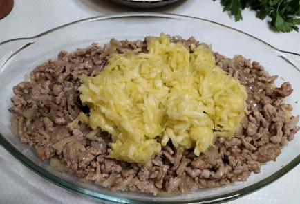 Фото шага рецепта Запеканка из кабачков с фаршем и моцареллой 188290 шаг 9  