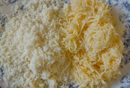 Фото шага рецепта Запеканка из картофеля и цукини с сыром 187038 шаг 4  